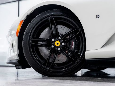 Used 2023 Ferrari 812 GTS RWD image 65