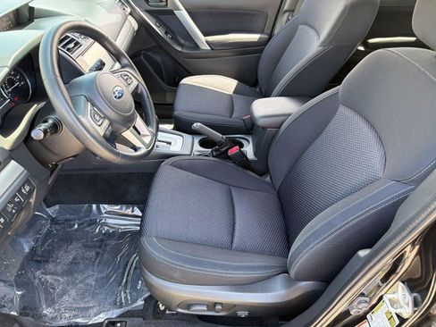 Used 2018 Subaru Forester 2.5i Premium AWD/4WD image 5