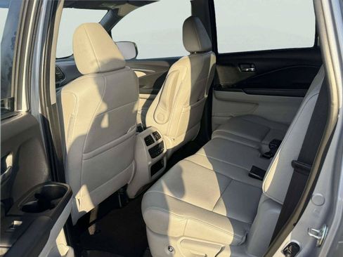 Used 2019 Honda Pilot EX-L image 39