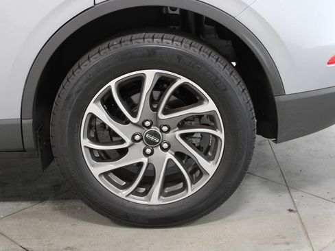 Used 2022 Lincoln Corsair AWD w/ Equipment Group 101A image 18