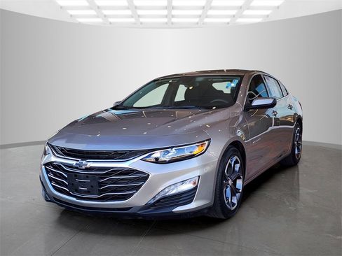Used 2023 Chevrolet Malibu LT image 9