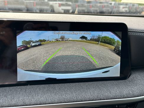 New 2026 Nissan Kicks SV image 24