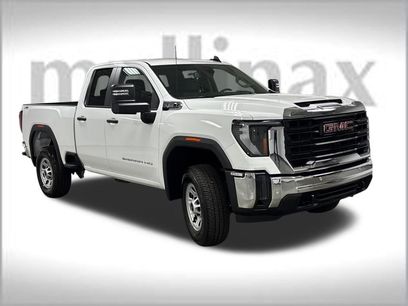 New 2026 GMC Sierra 2500 Pro w/ 1SA Pro Safety Plus Package