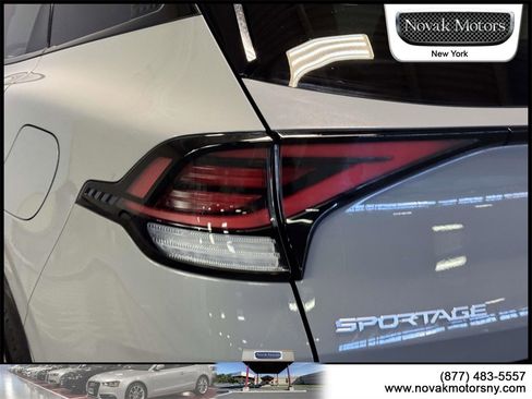 Used 2023 Kia Sportage SX image 8