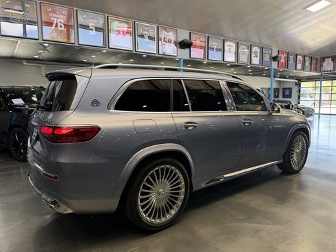 Used 2026 Mercedes-Benz Maybach GLS 600 4MATIC image 6