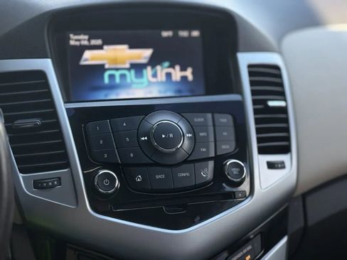 Used 2015 Chevrolet Cruze LT w/ Sun, Sound and Sport Package image 28