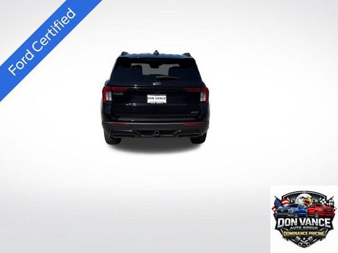 Certified 2025 Ford Explorer ST-Line AWD/4WD image 4