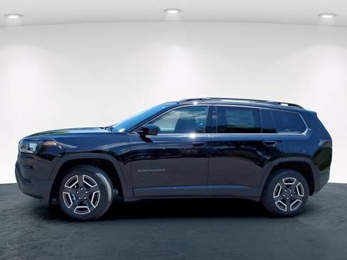 New 2026 Jeep Cherokee Laredo AWD/4WD image 5
