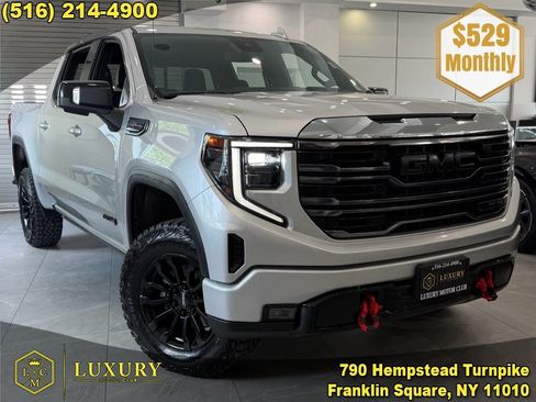 Used 2022 GMC Sierra 1500 AT4 w/ AT4 Preferred Package AWD/4WD image 1