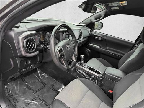 Certified 2023 Toyota Tacoma TRD Off-Road w/ Advanced Technology Package image 11