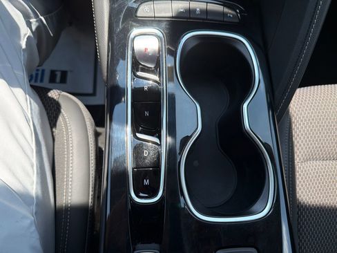 Used 2022 Buick Envision Preferred FWD image 24