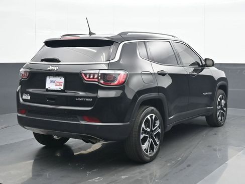 Used 2022 Jeep Compass Limited image 6