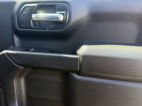 Used 2024 Chevrolet Silverado 1500 Custom image 26