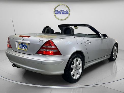 Used 2002 Mercedes-Benz SLK 230 image 10