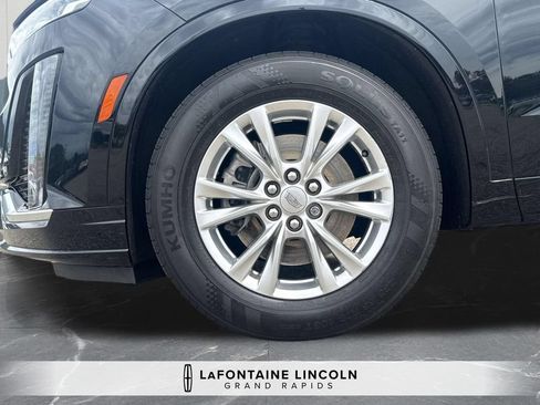 Used 2021 Cadillac XT6 Luxury w/ LPO, Floor Liner Package FWD image 34