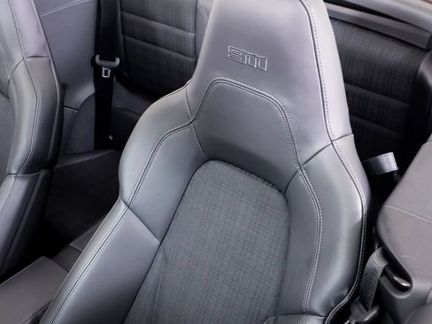 Certified 2025 Porsche 911 Carrera T RWD image 12