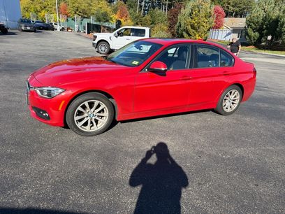 Used 2018 BMW 320i xDrive Sedan w/ Convenience Package