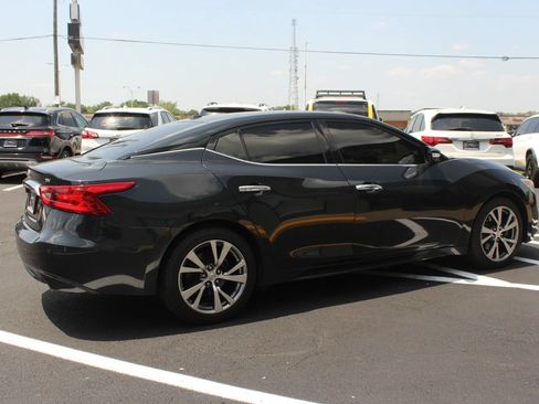 Used 2017 Nissan Maxima 3.5 SV FWD image 8