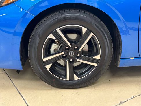 Used 2025 Nissan Sentra SV FWD image 23