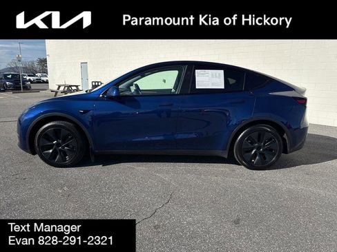 Used 2024 Tesla Model Y Long Range image 4