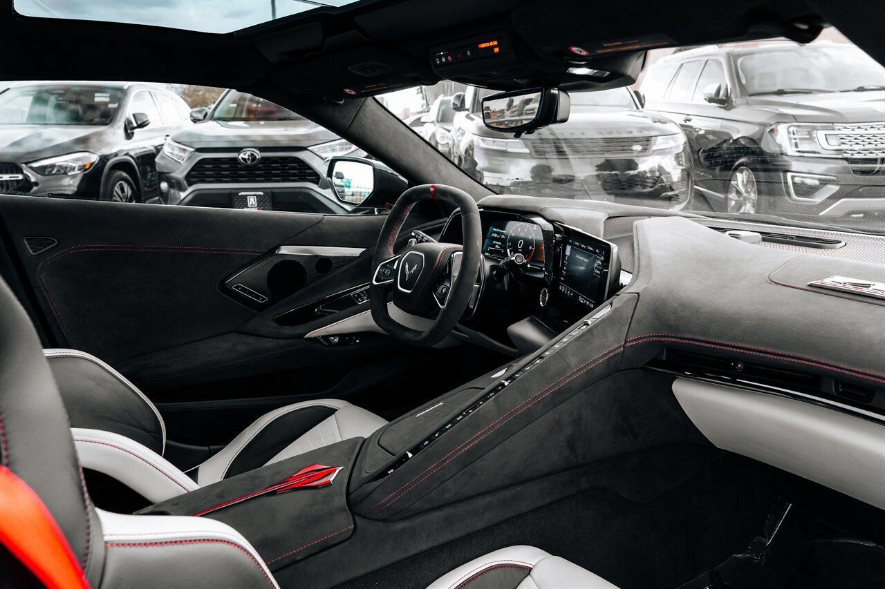 Used 2023 Chevrolet Corvette Stingray Premium Cpe w/ Z51 Performance Package RWD image 48