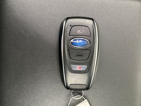 Used 2023 Subaru Forester Premium AWD/4WD image 21