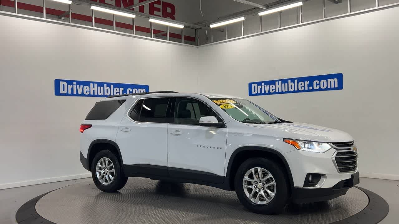 Used 2021 Chevrolet Traverse LT w/ LPO, Cargo Package AWD/4WD image 4