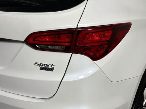 Used 2017 Hyundai Santa Fe Sport AWD/4WD image 33