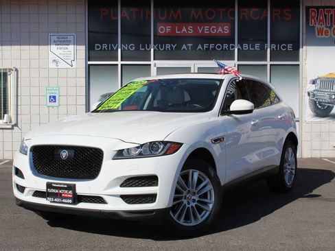 Used 2020 Jaguar F-PACE Prestige AWD/4WD image 3