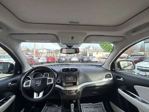 Used 2012 Dodge Journey Crew w/ Flexible Seating Group image 21