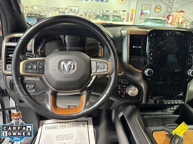 Used 2024 RAM 1500 Limited AWD/4WD image 22