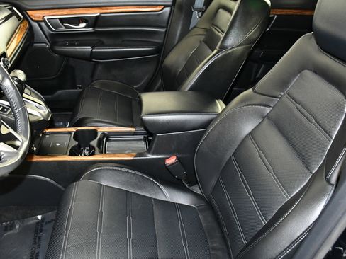 Used 2020 Honda CR-V Touring image 40