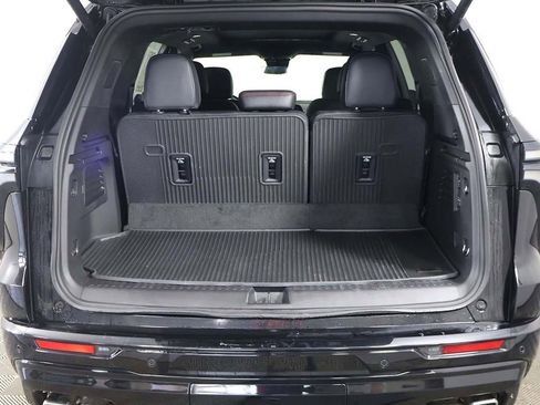 Used 2024 Chevrolet Traverse RS w/ LPO, Floor Liner Package AWD/4WD image 24
