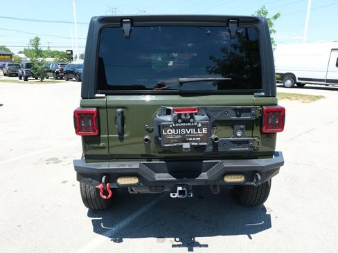Used 2021 Jeep Wrangler Unlimited Rubicon w/ Dual Top Group AWD/4WD image 8