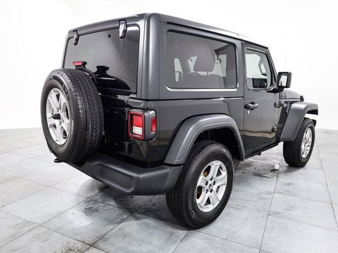 Used 2021 Jeep Wrangler Sport S w/ Technology Group image 6