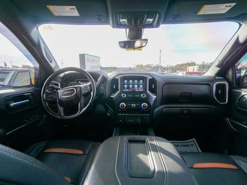 Used 2019 GMC Sierra 1500 AT4 w/ AT4 Premium Package image 2