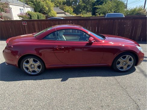 Used 2006 Lexus SC 430 Convertible image 8