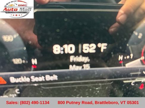 Used 2025 GMC Yukon AT4 Ultimate AWD/4WD image 17