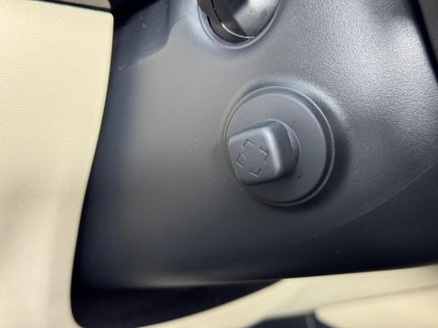 Used 2024 INFINITI QX60 Luxe image 19