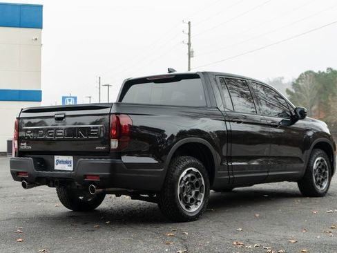 Certified 2024 Honda Ridgeline Sport+ image 11