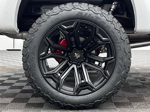 New 2025 Ford F150 XLT w/ Equipment Group 303A High image 13