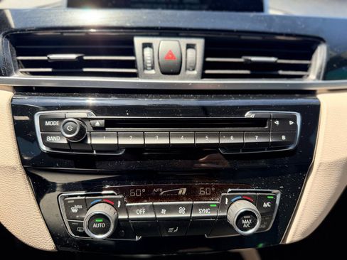 Used 2018 BMW X1 sDrive28i FWD image 27
