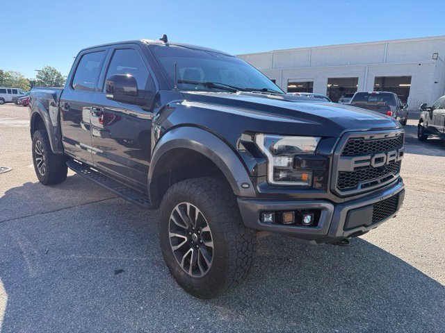 Used 2020 Ford F150 Raptor w/ Equipment Group 802A Luxury AWD/4WD image 13