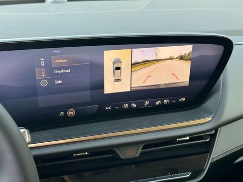 New 2026 Buick Envision Avenir image 4