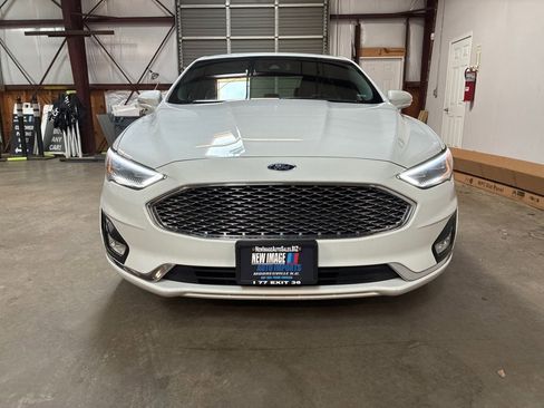 Used 2019 Ford Fusion Titanium image 6
