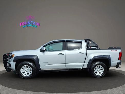 Used 2020 Chevrolet Colorado LT image 2
