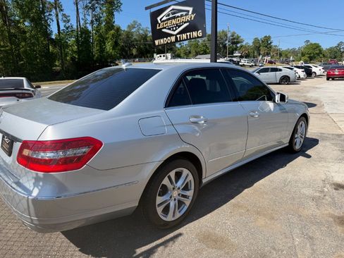 Used 2011 Mercedes-Benz E 350 Sedan image 9