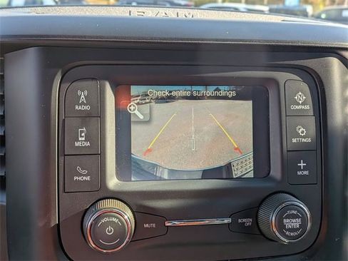 Used 2024 RAM 2500 Tradesman w/ Chrome Appearance Group image 22