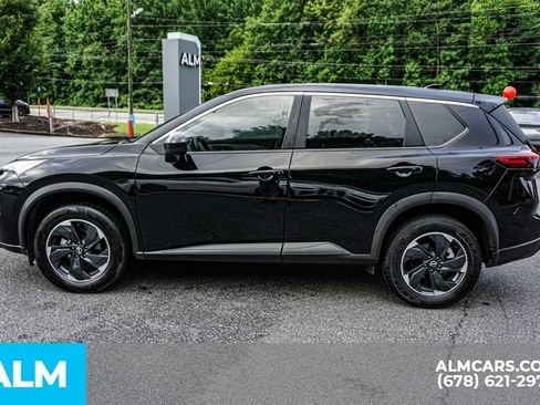 Used 2025 Nissan Rogue SV FWD image 7