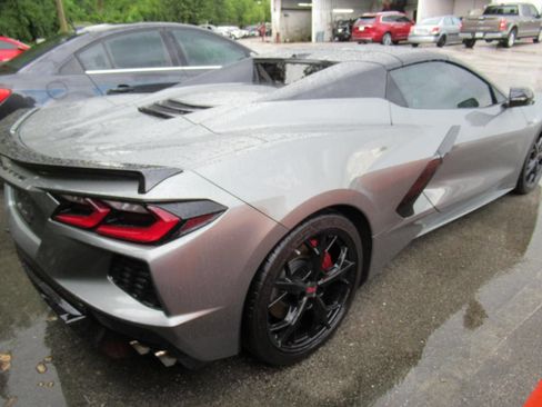 Used 2022 Chevrolet Corvette Stingray Preferred Conv w/ Z51 Performance Package RWD image 7
